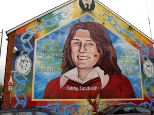 Read more about the article Belfast’s Black Taxi Mural Tours
